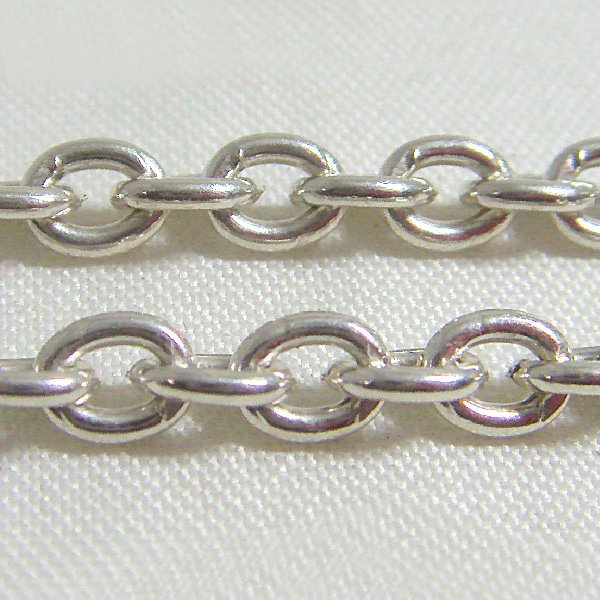 (ch1379)Cadena de plata con eslabn clsico redondo.